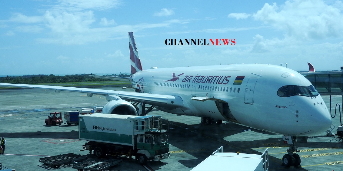 (VIDÉO) Pieter Both: Le nouvel avion d'Air Mauritius foule 